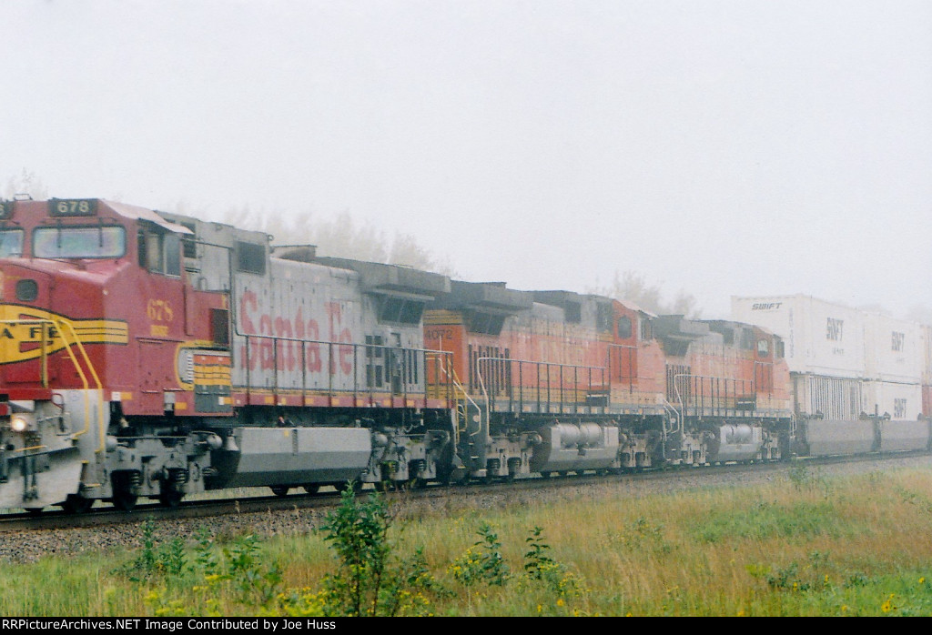 BNSF 678 East